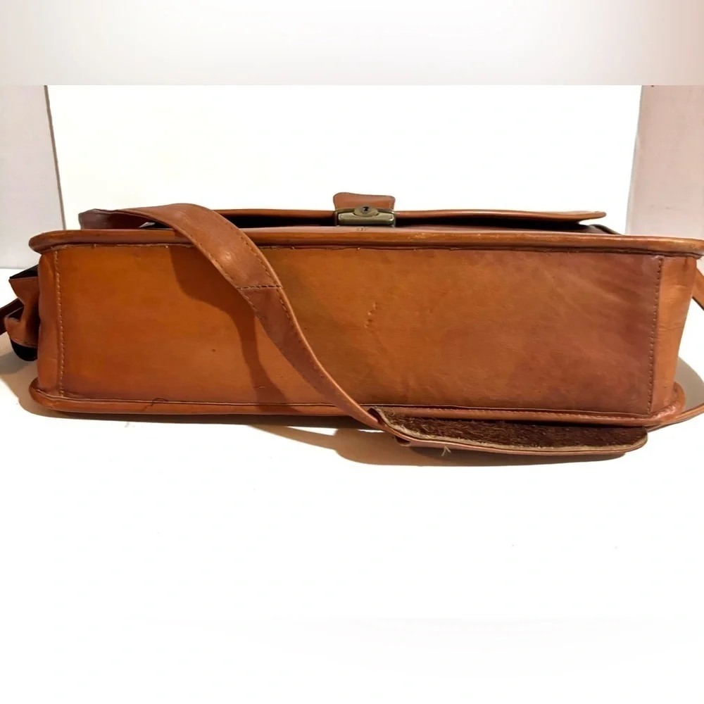 Vintage unisex Classic brown brief travel, messenger, work Leather Men's Bag